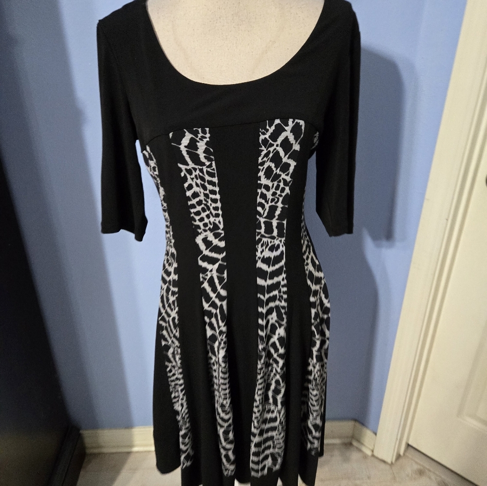 Connected Size 12 Womens Dress
